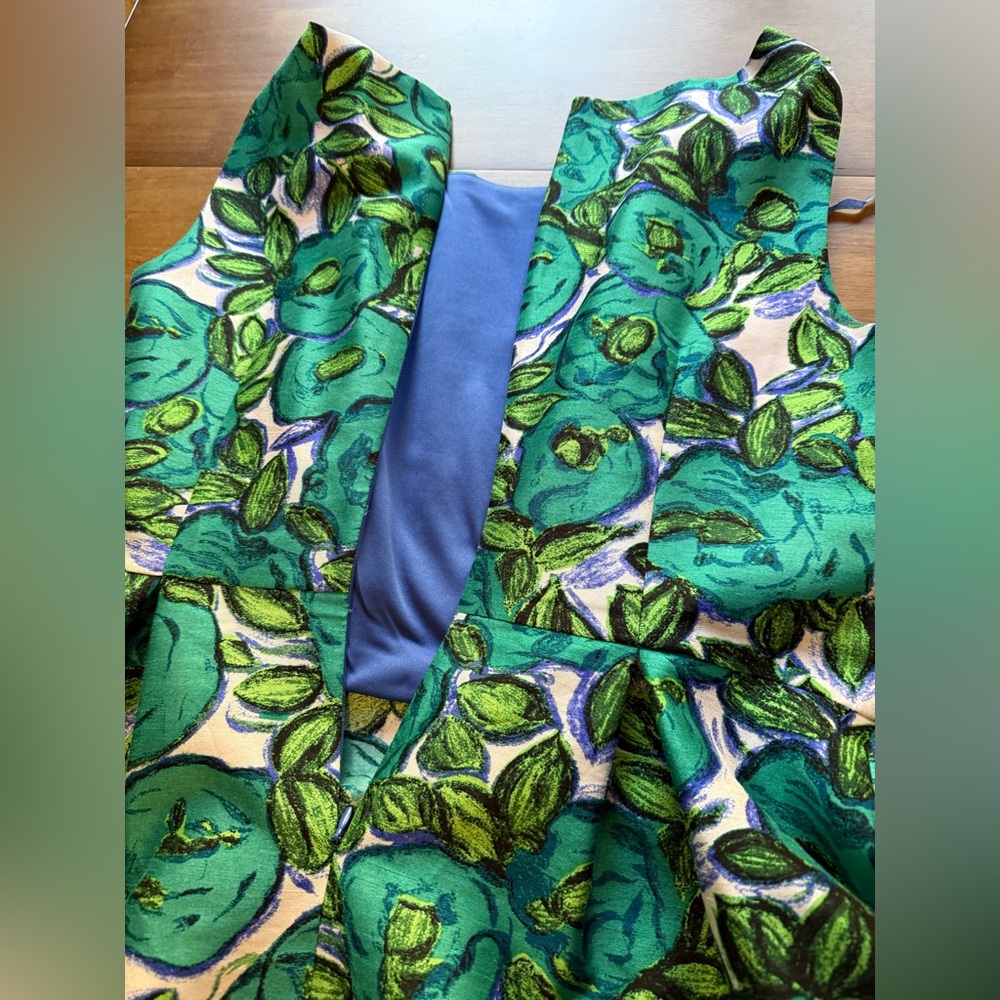 Liz Claiborne Green & Blue Floral Jacquard Fit & Flare Dress | Size 12 - Picture 10 of 12